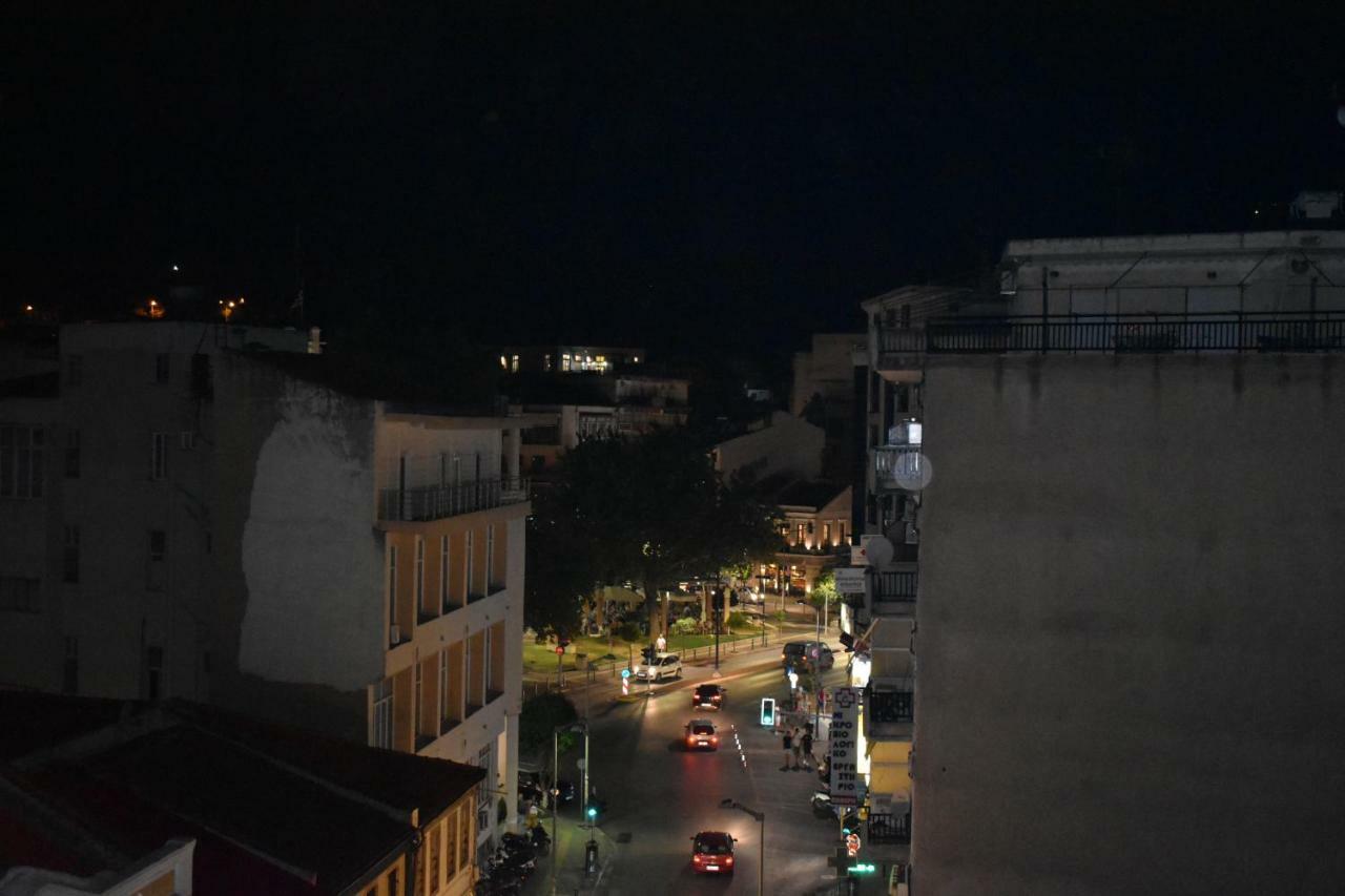 Main Square Flat - Luxury Apartments Xanthi Lax Экстерьер фото
